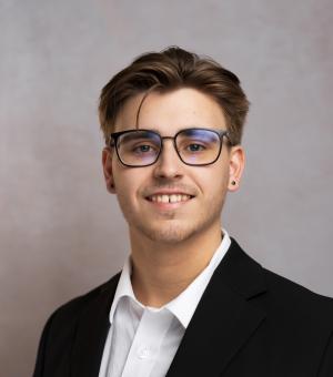Luke Grissinger headshot