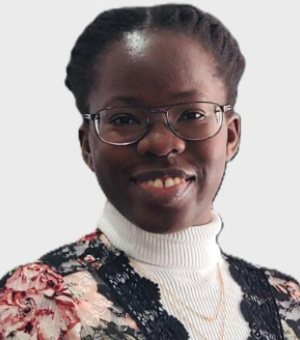 Rebeccah Akintade headshot